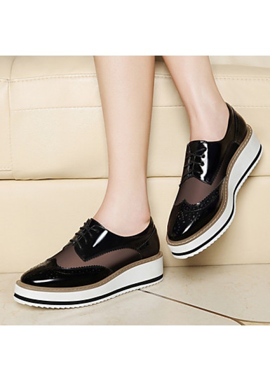 Women's Shoes Patent Leather Wedge Heel Creepers Flats Office & Career/Party & Evening/Athletic/Dress/Casual Black/White