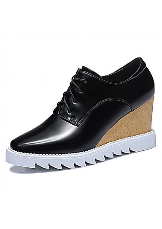 Women's Shoes Leatherette Wedge Heel Wedges Fashion Sneakers Office & Career / Dress / Casual Black / White